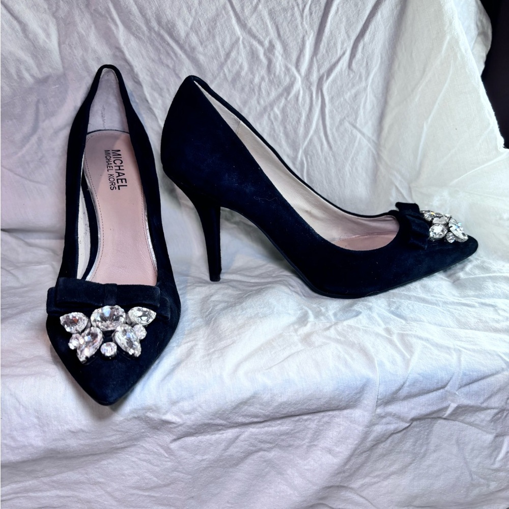 MICHAEL KORS FELICITY PUMP BLACK SUEDE HEELS  sz 7